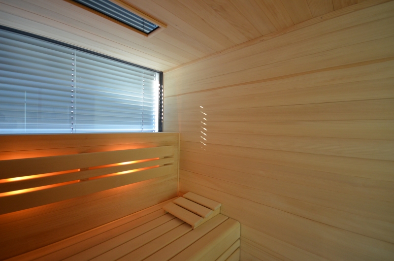Sauna mit Fenster 29