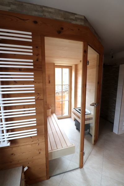 Sauna mit Terrassentüre 23