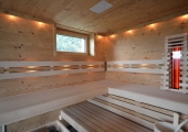 Sauna mit Fenster 16