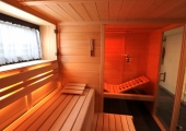 Sauna mit Fenster 25